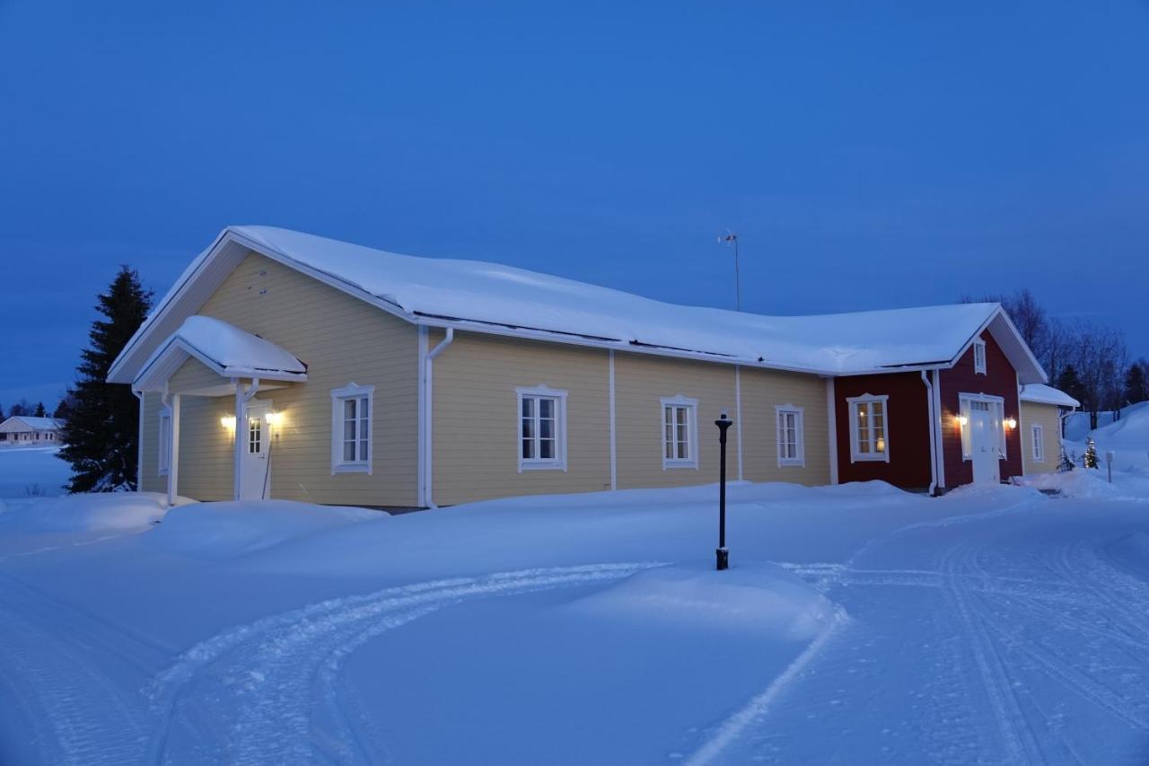 Kierinki Village Majatalo Eksteriør bilde